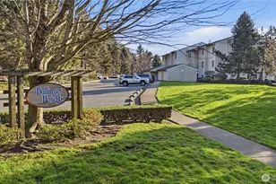 23007 Lakeview Dr, Mountlake Terrace, WA 98043 - Photo 23