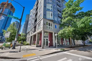 699 John St, Seattle, WA 98109 - Photo 3