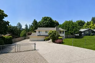 12726 Robinhood Ln, Snohomish, WA 98290 - Photo 1