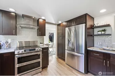 17024 NE 131st Place, Redmond, WA 98052 - Photo 9