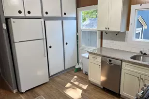 3257 S 181st St, SeaTac, WA 98188 - Photo 3