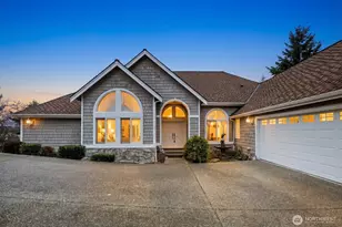 1665 204th Ave NE, Sammamish, WA 98074 - Photo 1