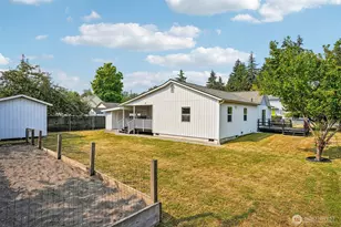 923 16th St SW, Puyallup, WA 98371 - Photo 27