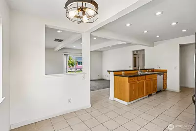 923 16th Street SW, Puyallup, WA 98371 - Photo 9