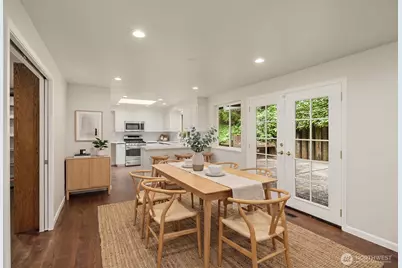 2711 101st Place NE, Bellevue, WA 98004 - Photo 7
