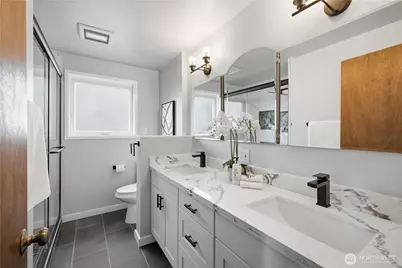 8451 40th Avenue SW, Seattle, WA 98136 - Photo 15