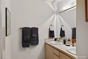 11746 McCorkle Pl, Anacortes, WA 98221 - Photo 31
