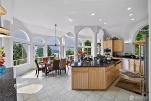 11746 McCorkle Pl, Anacortes, WA 98221 - Photo 13