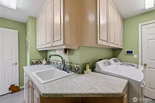 11746 McCorkle Pl, Anacortes, WA 98221 - Photo 35