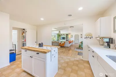 820 W 12th Street, Port Angeles, WA 98363 - Photo 13