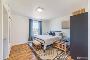 820 W 12th St, Port Angeles, WA 98363 - Photo 15