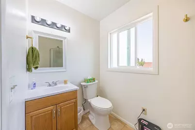 820 W 12th Street, Port Angeles, WA 98363 - Photo 21