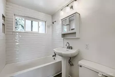 5607 240th Street SW, Mountlake Terrace, WA 98043 - Photo 19