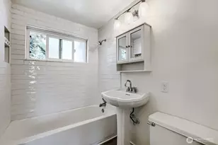 5607 240th St SW, Mountlake Terrace, WA 98043 - Photo 19