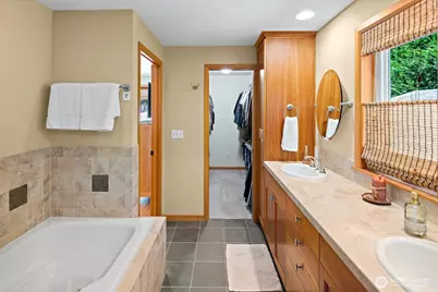 4529 168th Avenue SE, Bellevue, WA 98006 - Photo 27