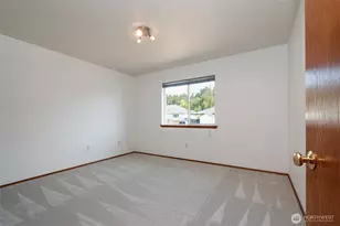 942 E Willow St, Sequim, WA 98382 - Photo 21