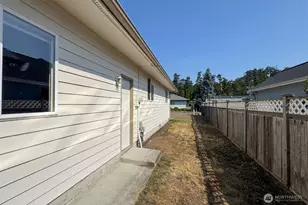 942 E Willow St, Sequim, WA 98382 - Photo 29