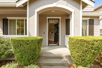 1919 25th Avenue NE, Issaquah, WA 98029 - Photo 3