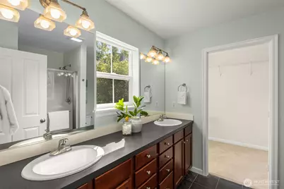 1919 25th Avenue NE, Issaquah, WA 98029 - Photo 19