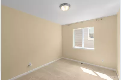 1919 25th Avenue NE, Issaquah, WA 98029 - Photo 23