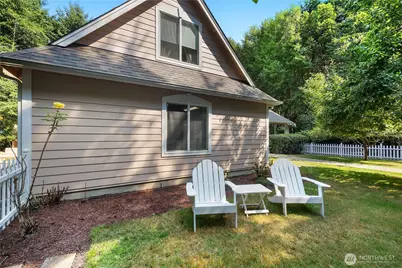 351 E Island Shores Road, Shelton, WA 98584 - Photo 29