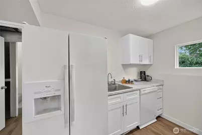 4042 5th Avenue NE, Seattle, WA 98105 - Photo 27