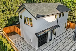 7064 Cleopatra Pl NW, Seattle, WA 98117 - Photo 31