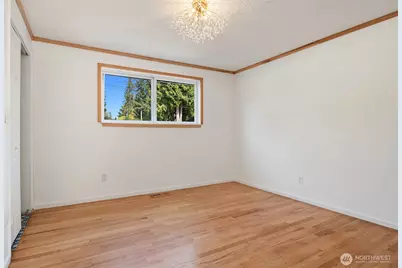 21516 52nd Avenue W, Mountlake Terrace, WA 98043 - Photo 15