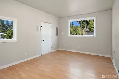 21516 52nd Avenue W, Mountlake Terrace, WA 98043 - Photo 25