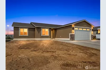 1505 7th Avenue NE, Quincy, WA 98848 - Photo 1