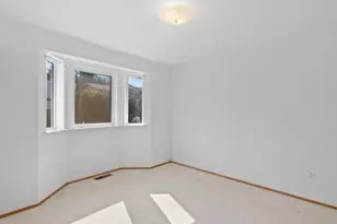 8809 Earl Ave NW, Seattle, WA 98117 - Photo 15