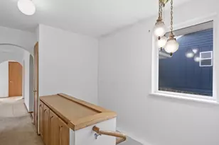 8809 Earl Ave NW, Seattle, WA 98117 - Photo 19