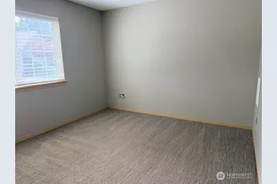 405 118 Street E, Tacoma, WA 98445 - Photo 21