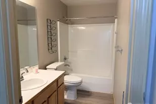 405 118 St E, Tacoma, WA 98445 - Photo 19