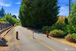 3500 E Lake Sammamish Pkwy SE, Sammamish, WA 98075 - Photo 37
