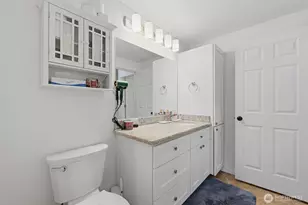 3500 E Lake Sammamish Pkwy SE, Sammamish, WA 98075 - Photo 25
