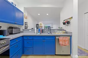 3500 E Lake Sammamish Pkwy SE, Sammamish, WA 98075 - Photo 13