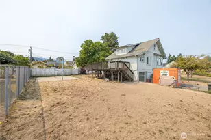 903 S Peabody St, Port Angeles, WA 98362 - Photo 27