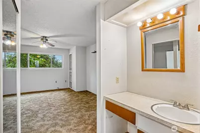 20601 Church Lake Drive E, Bonney Lake, WA 98391 - Photo 23