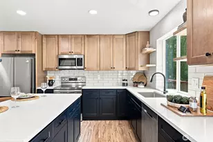 16508 39th Ave E, Tacoma, WA 98446 - Photo 9