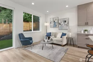 10326 B Ashworth Ave N, Seattle, WA 98133 - Photo 7
