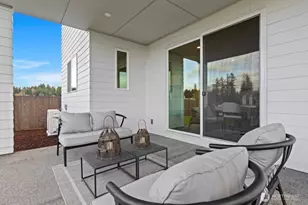 1712 141st St E, Tacoma, WA 98445 - Photo 3