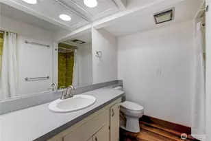 5038 California Ave SW, Seattle, WA 98136 - Photo 13