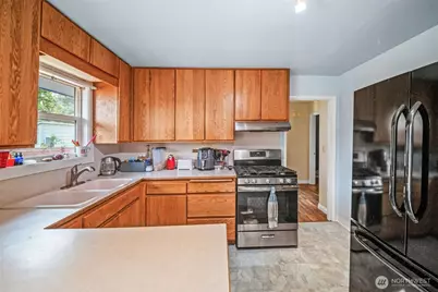 315 Latona Street, Centralia, WA 98531 - Photo 9