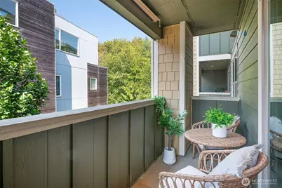 3150 W Government Way #201, Seattle, WA 98199 - Photo 15
