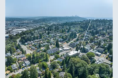 3150 W Government Way #201, Seattle, WA 98199 - Photo 29