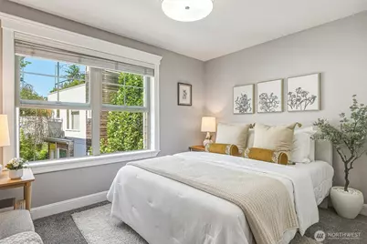 3150 W Government Way #201, Seattle, WA 98199 - Photo 17