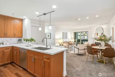 3150 W Government Way #201, Seattle, WA 98199 - Photo 5