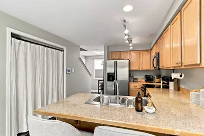 3409 156th Street SW #A, Lynnwood, WA 98087 - Photo 7