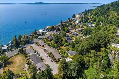 5407 SW Beach Drive Terrace, Seattle, WA 98116 - Photo 35